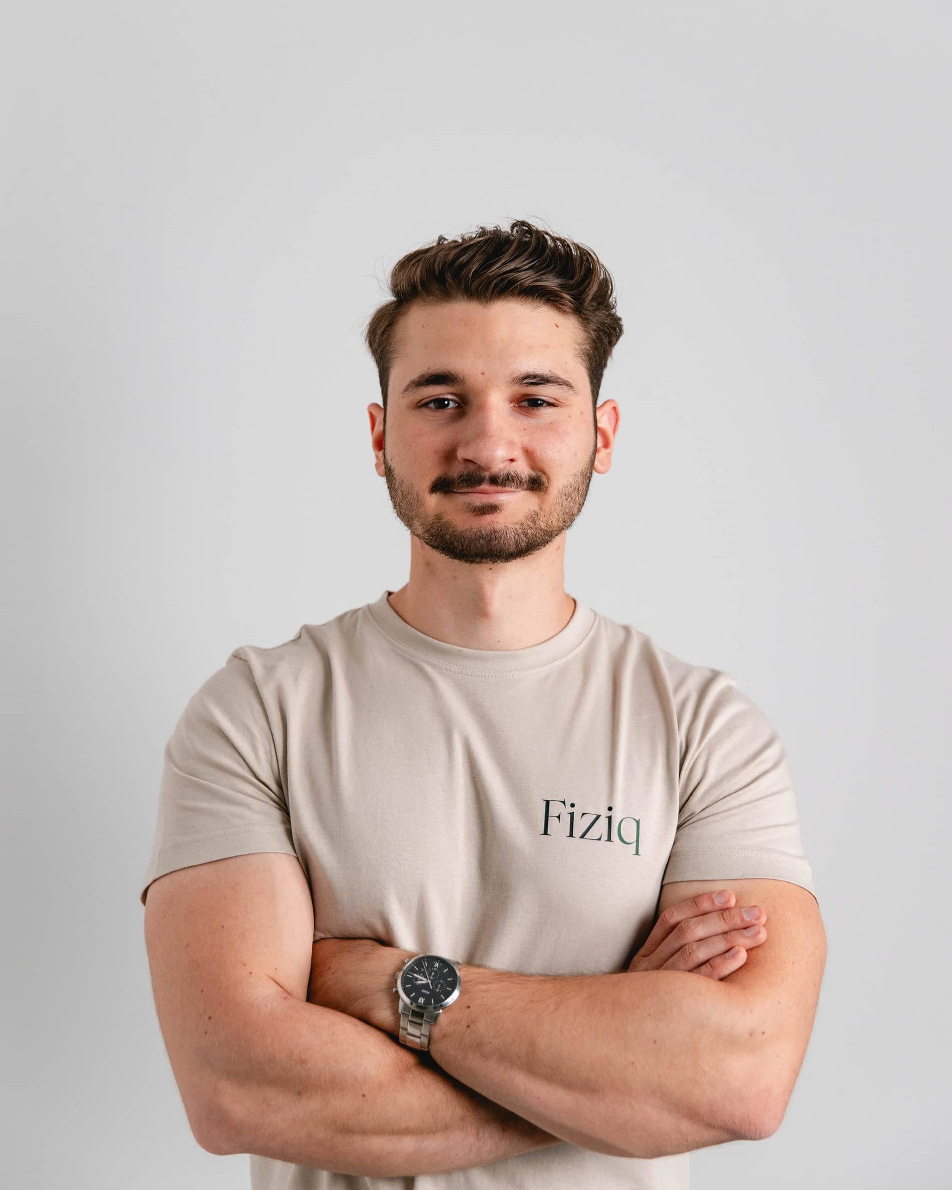 Membru al echipei Fiziq